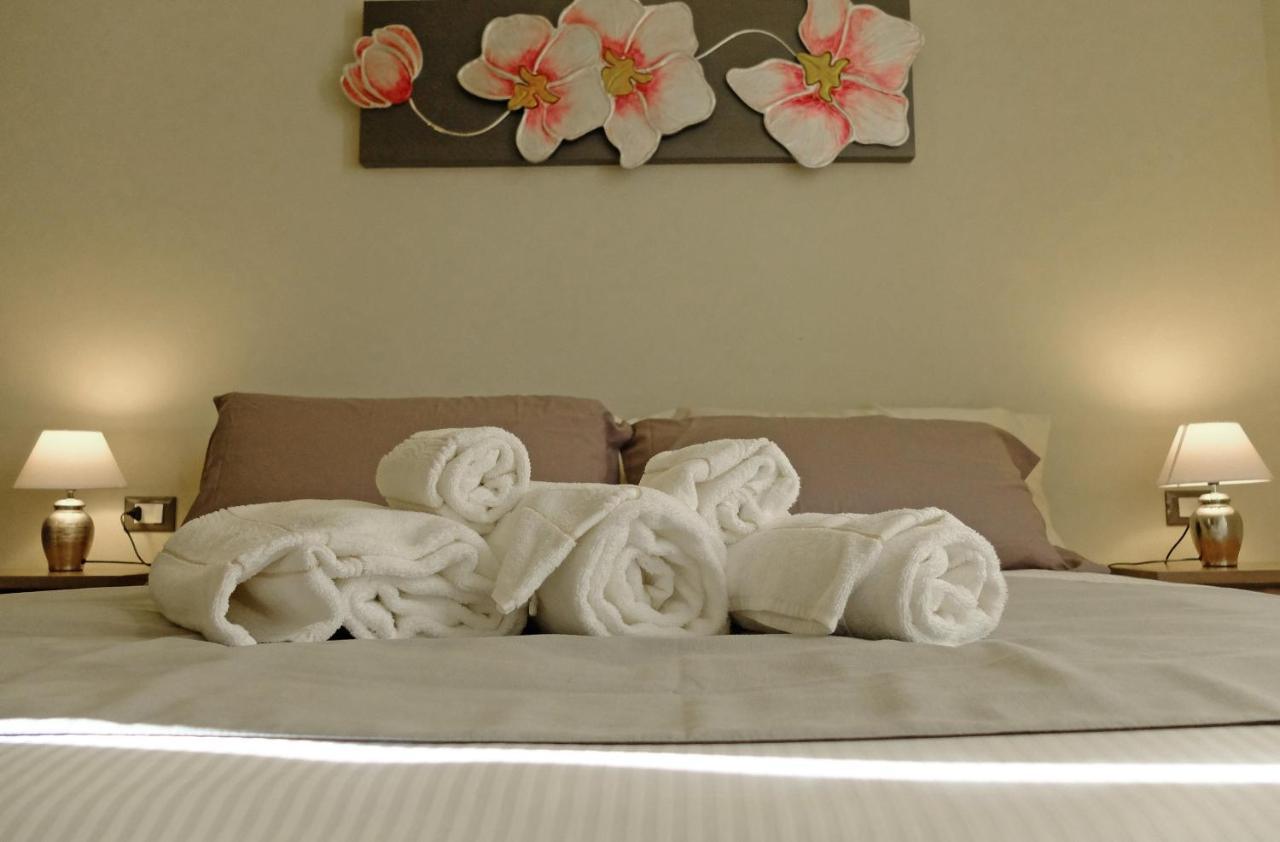 Eos Room And Breakfast Iglesias Ngoại thất bức ảnh